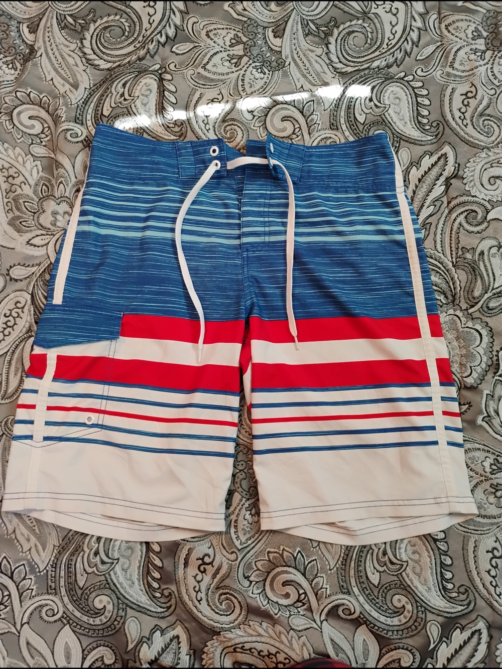 Mossimo Supply Co. Mens  Striped Swim Board Shorts Size 32